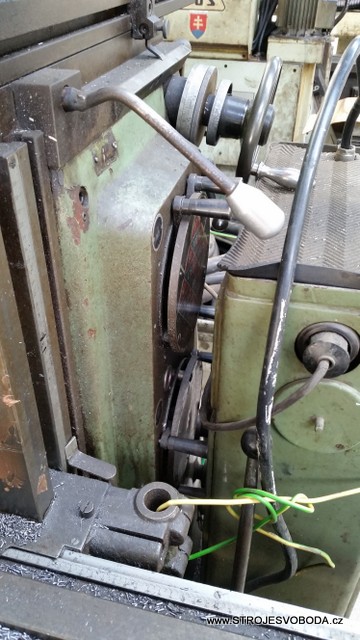 Frézka nástrojářská ALG 200 (Frezka nastrojarska ALG200PRVOMAJSKA (5).jpg)